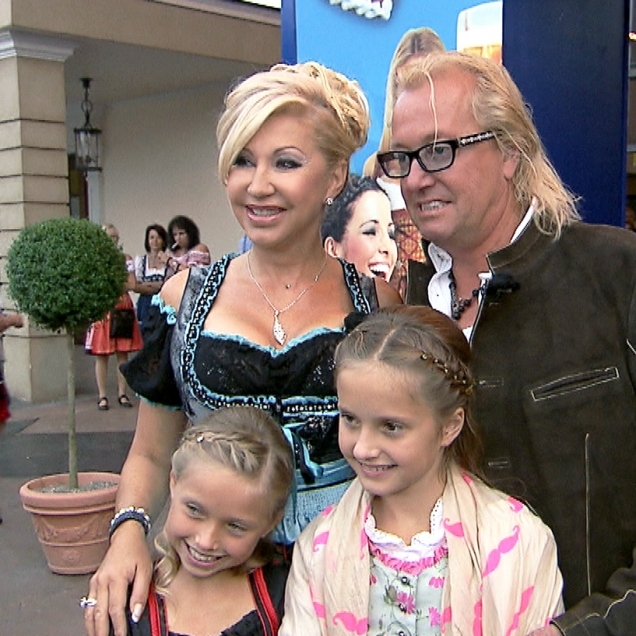 Robert und Carmen machen jetzt Teleshopping