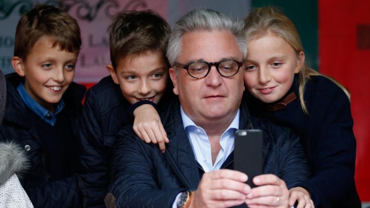 Prinz Laurent von Belgien ist stolzer Papa der Zwillingsjungs Aymeric und Nicolas sowie von Tochter Louise.