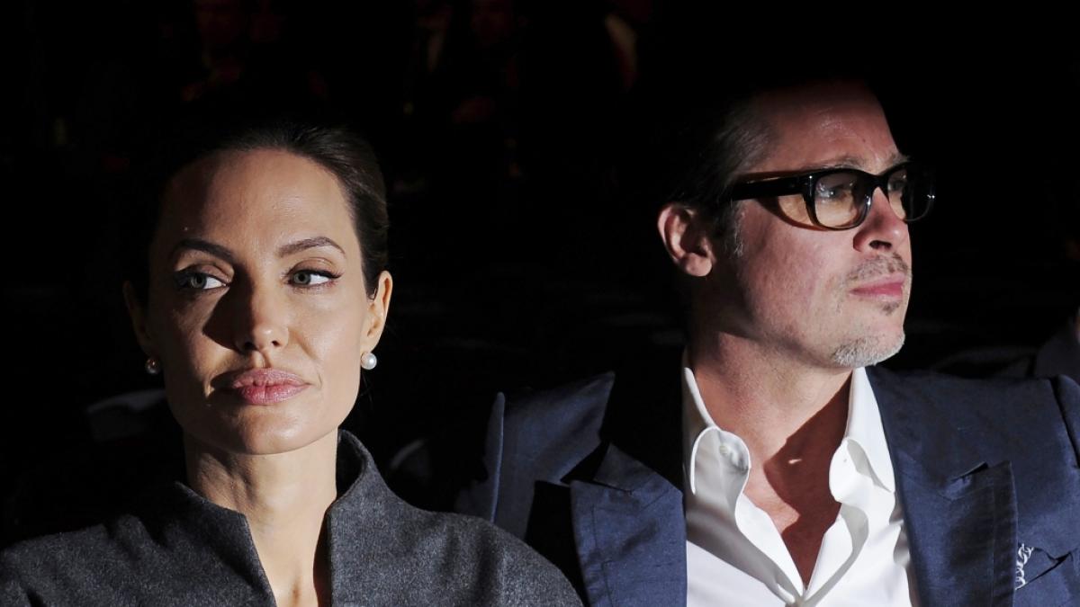 FBI-Dokumente enth&uuml;llen jetzt, was auf dem Ehe-Aus-Flug in 2016 zwischen Angelina Jolie und Brad Pitt vorgefallen ist. (Foto)