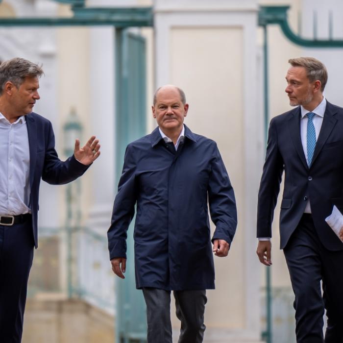Ampel-Koalition in der Kritik! Mehrheit will Neuwahlen
