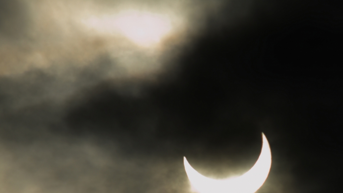 Sternschnuppen, Sonnenfinsternisse und viele weitere Ereignisse gibt es 2015 am Himmel zu beobachten. (Foto)