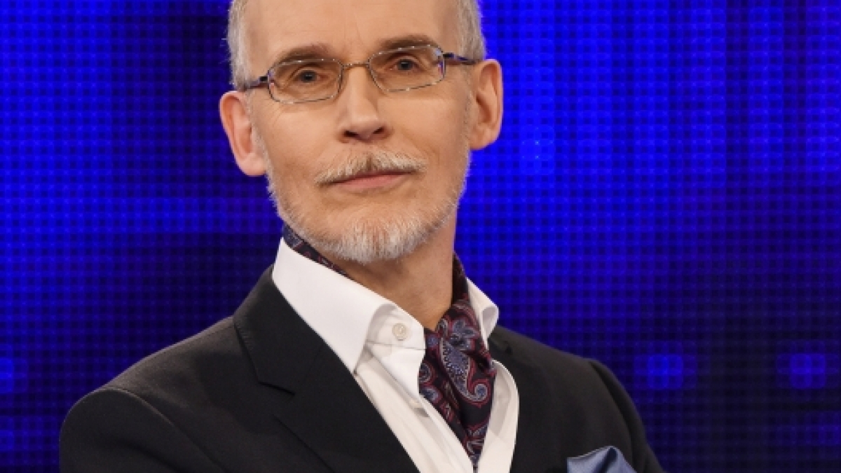 Der neue J&auml;ger Dr. Thomas Kinne in der ARD-Quizshow "Gefragt - gejagt". (Foto)