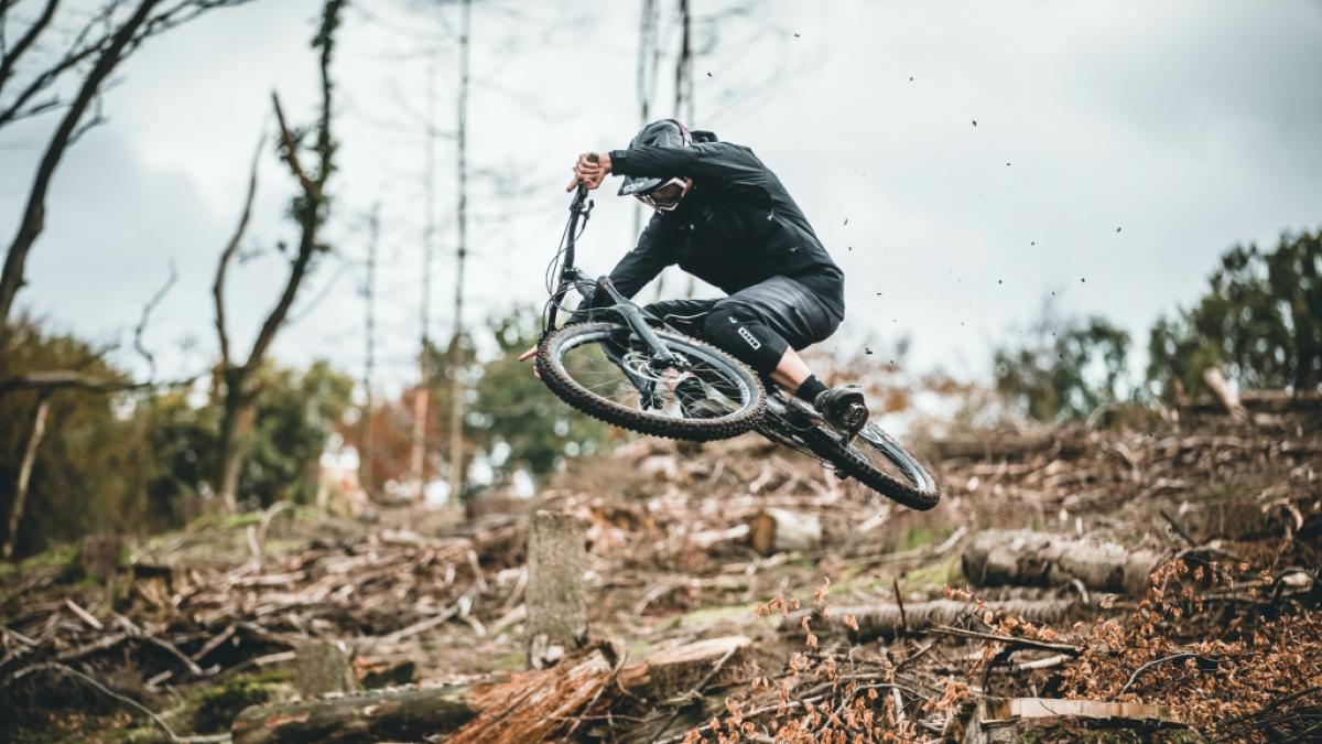 Die Sportwelt trauert um Mountainbike-Star Magnus White. (Symbolbild) (Foto)
