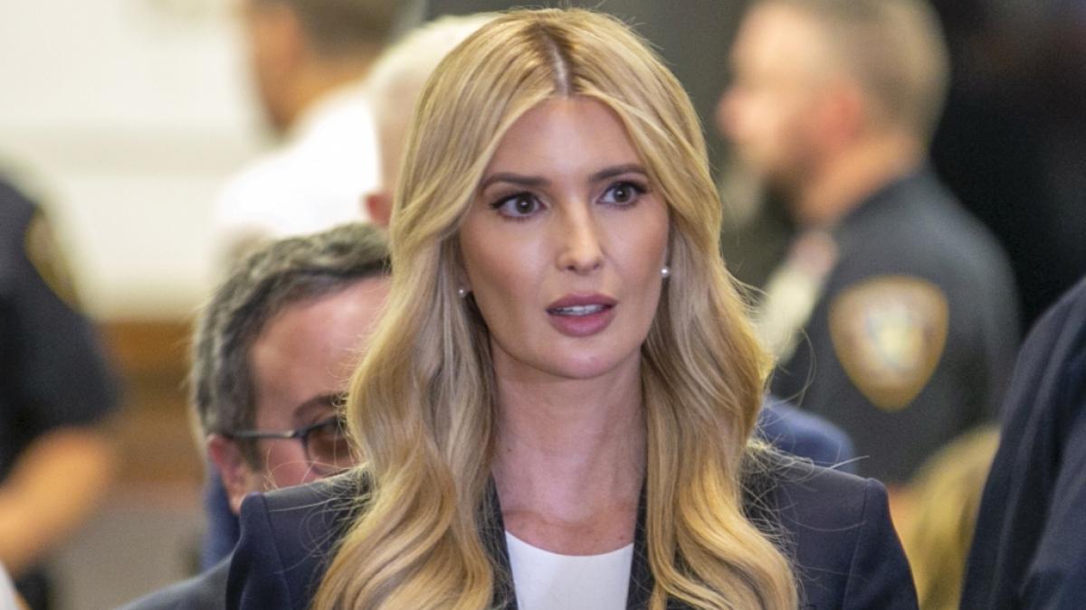 Ivanka Trump erschien ohne ihren Ehemann vor Gericht. (Foto)