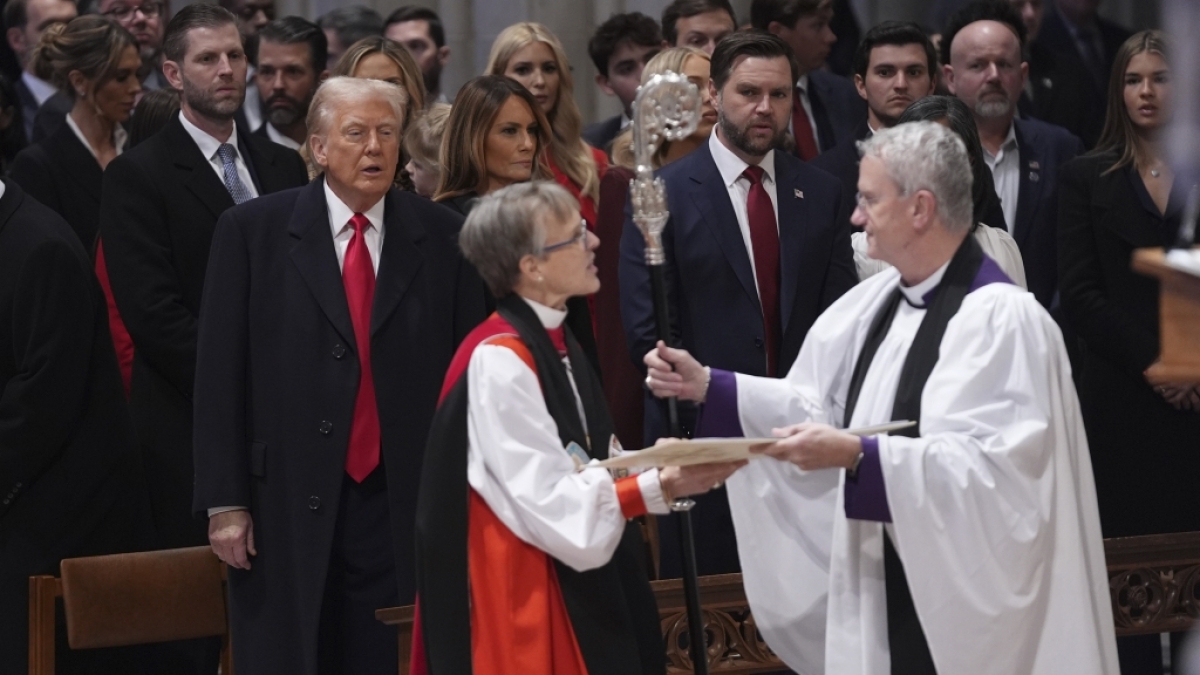 Pastorin&nbsp;Mariann Budde z&auml;hlte Donald Trump in ihrer Predigt an. (Foto)