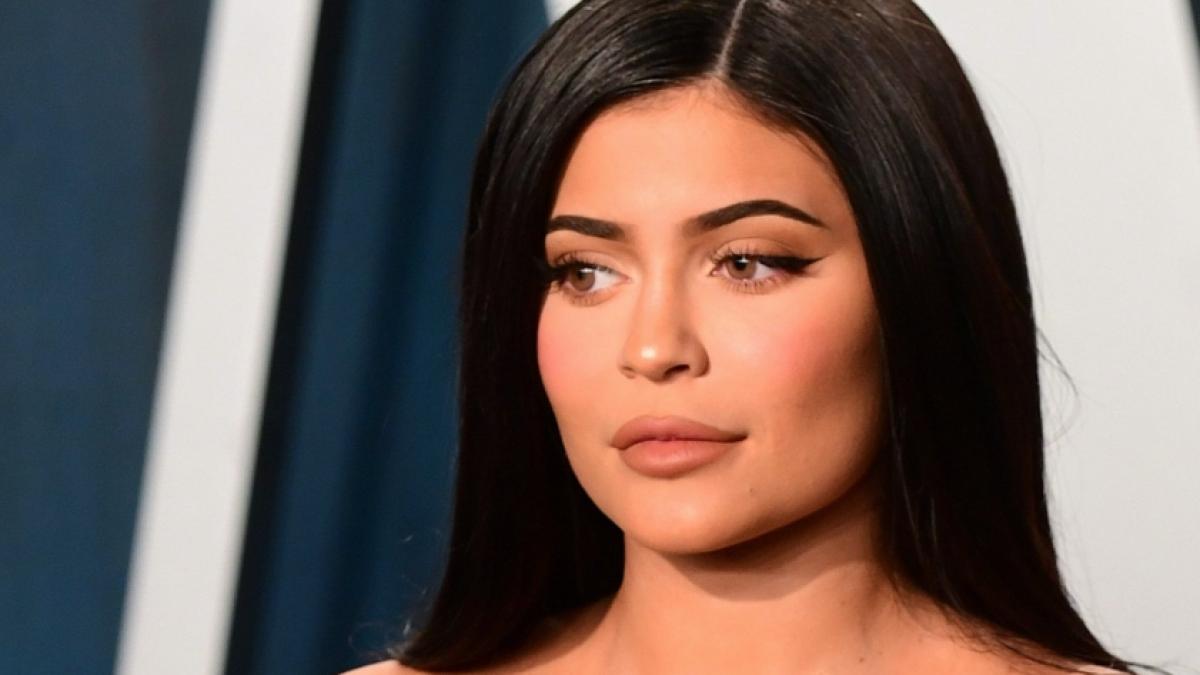 Kylie Jenner zeigt sich verrucht in Paris. (Foto)