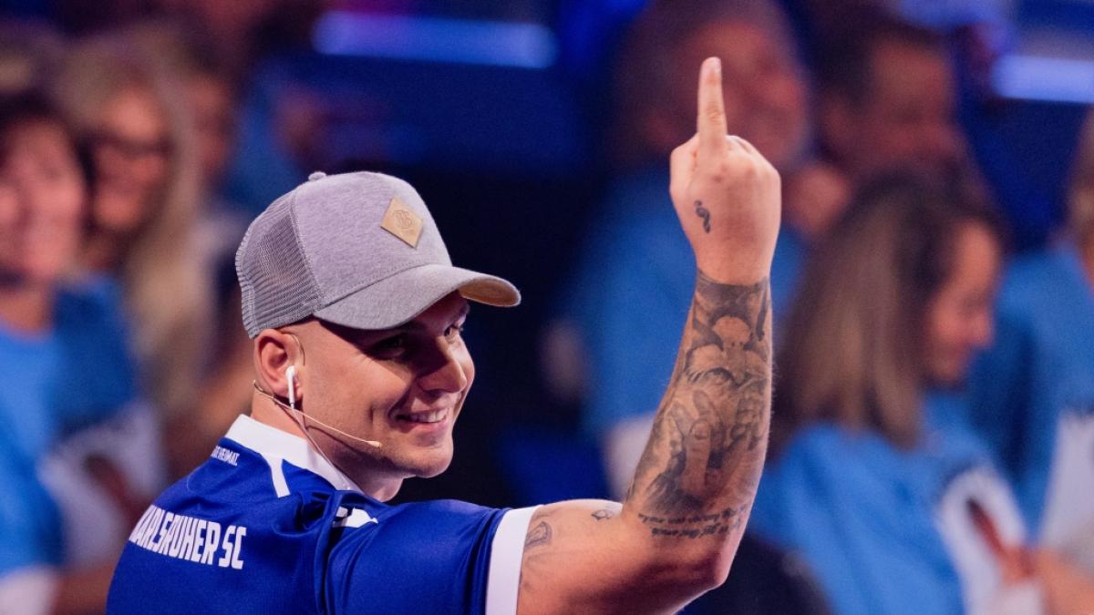 Geht er oder geht er nicht? Pietro Lombardi berichtet &uuml;ber eine m&ouml;gliche R&uuml;ckkehr bei "Deutschland sucht den Superstar". (Foto)