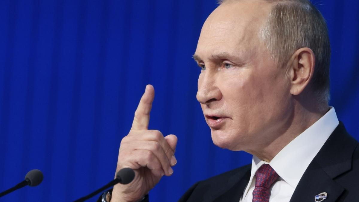 Wladimir Putin k&ouml;nnte 2023 vermehrt strategische Ziele in der Ukraine angreifen. (Foto)