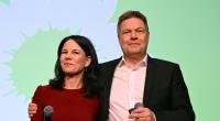 Die Grünen-Politiker Annalena Baerbock und Robert Habeck werden offenbar in einem Schmähgedicht aufs Korn genommen.