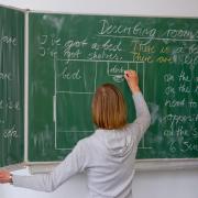 Im Klassenraum schloss Meredith Powell sich mit den Schülern ein.