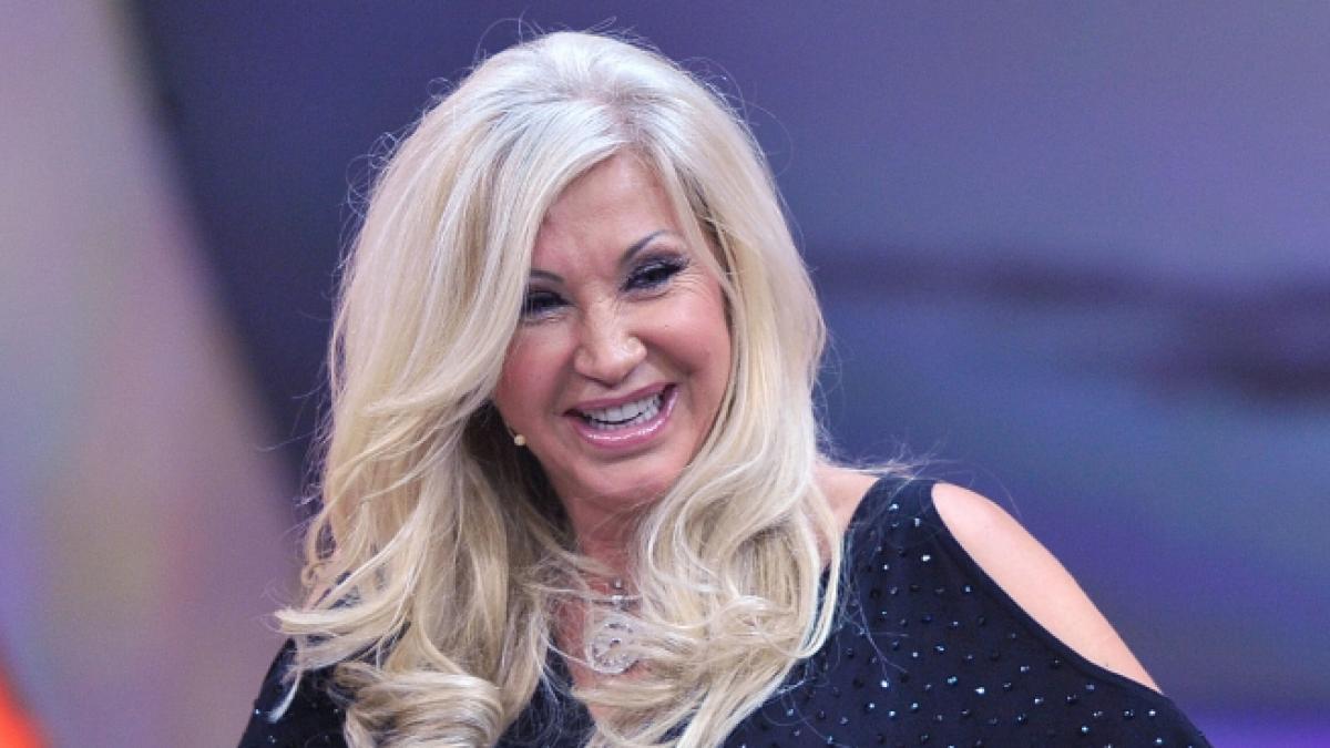 TV-Million&auml;rin Carmen Geiss (61) hat mit ihrem extravaganten Outfit nicht den Geschmack ihrer Instagram-Fans getroffen. (Foto)