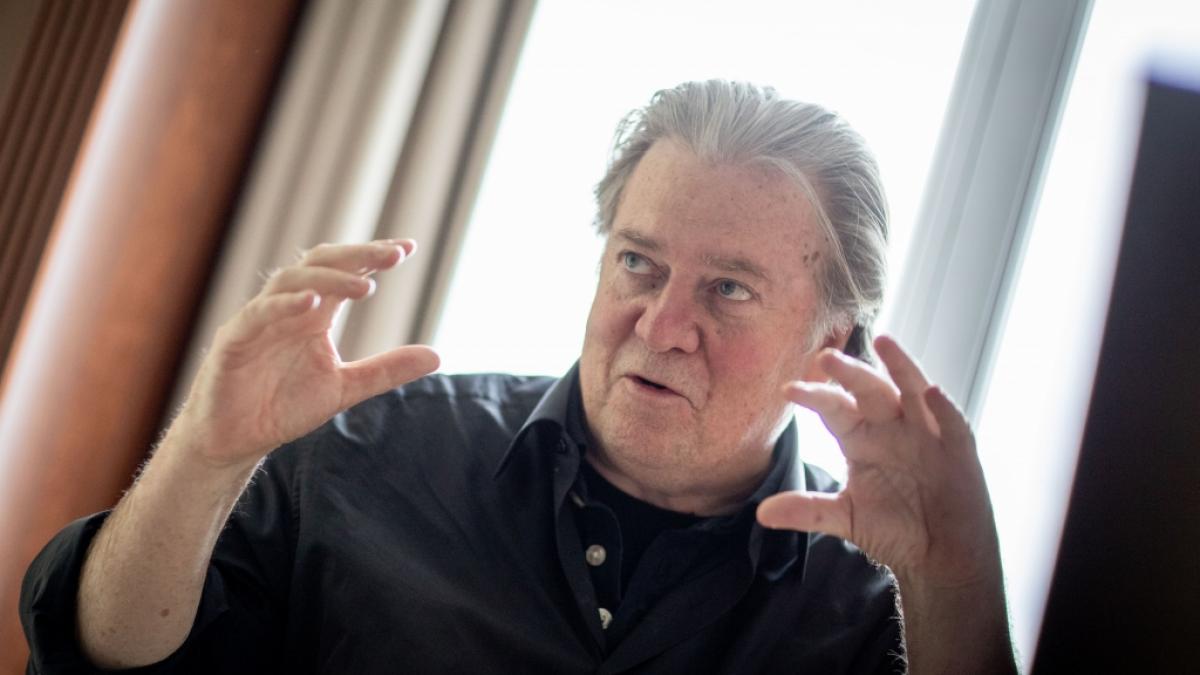 Trump-Ultras wie Steve Bannon wittern bereits ein baldiges Amtsenthebungsverfahren gegen den US-Pr&auml;sidenten. (Foto)