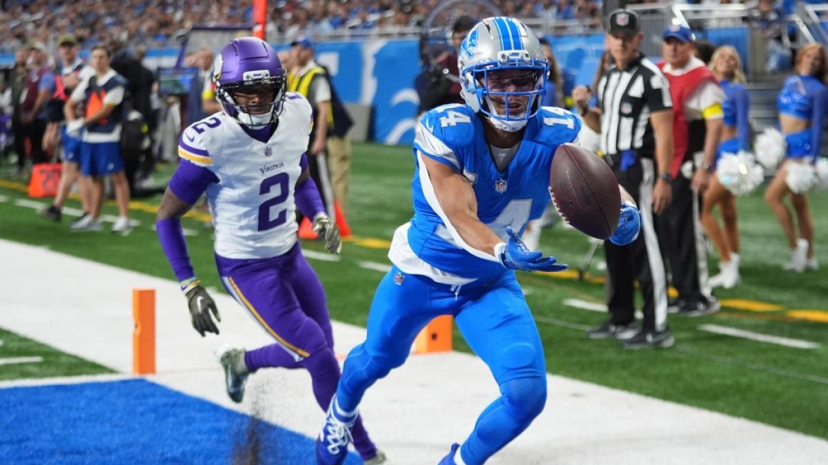 Amon-Ra St. Brown von den Detroit Lions setzt zum Fang an, am 01.11.2025. (Symbolbild) (Foto)