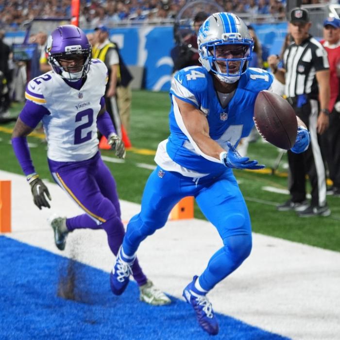 Detroit Lions gegen Green Bay Packers streamen!