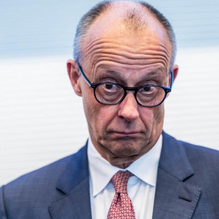 Umfrage-Knall trifft Merz - Mehrheit hält den Kanzler für gescheitert