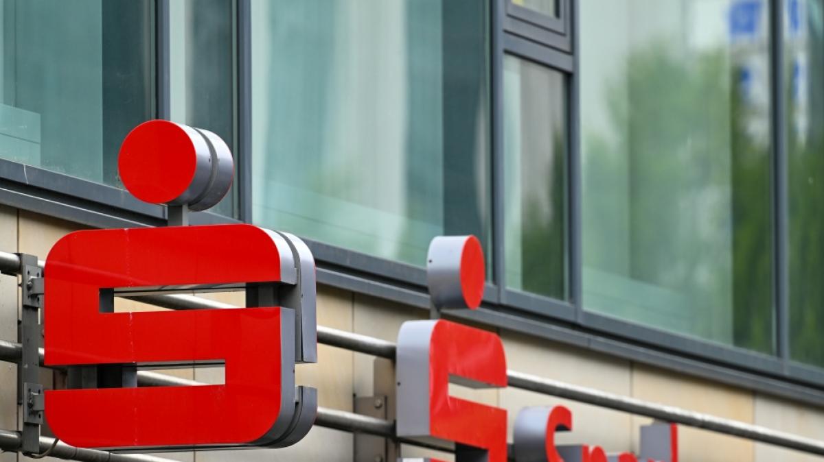 Sparkassen-Kunden werden vor betr&uuml;gerischen Telefonanrufen gewarnt. (Foto)