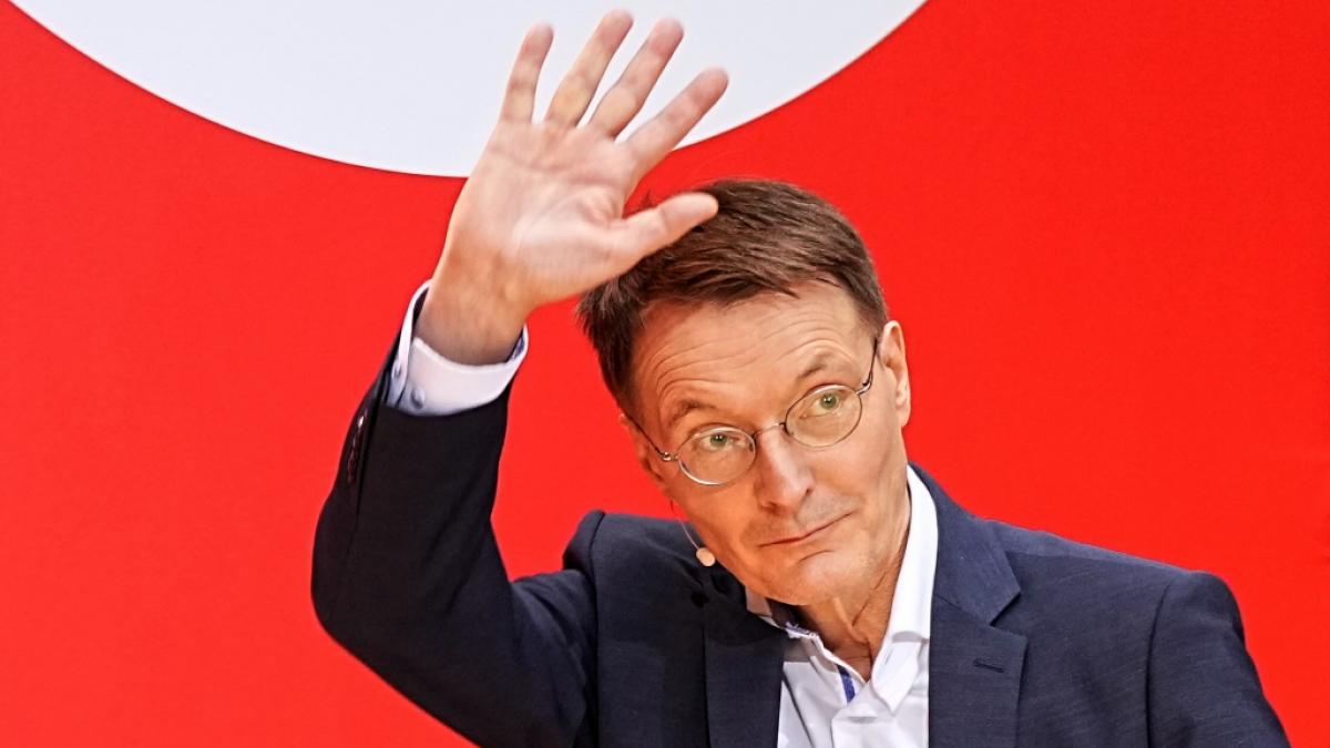 Karl Lauterbach wird neuer Gesundheitsminister. SO reagierte das Netz. (Foto)