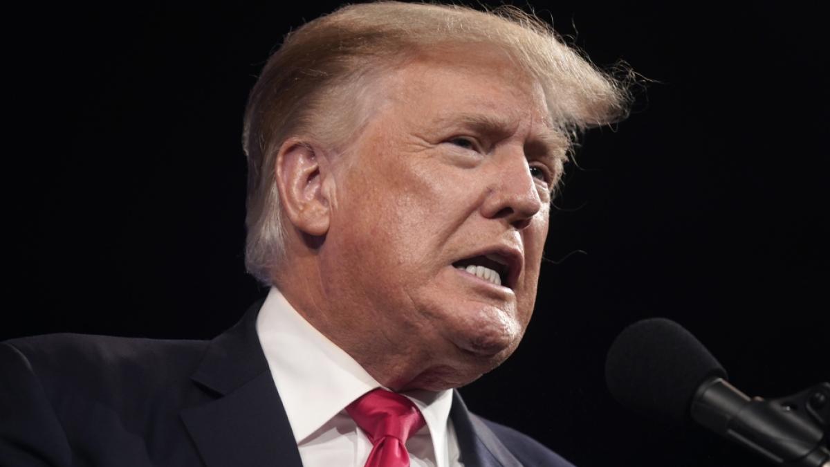 Donald Trump attackierte den Ex-Pr&auml;sidenten George W. Bush. (Foto)