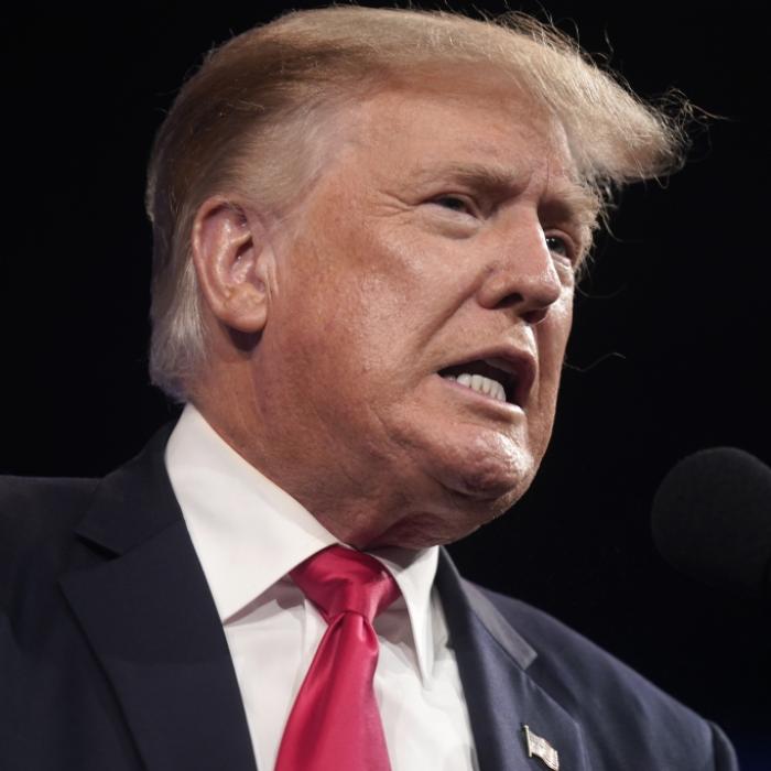 Trump-Anhänger mit Terroristen verglichen: Ex-Präsident ledert gegen Bush