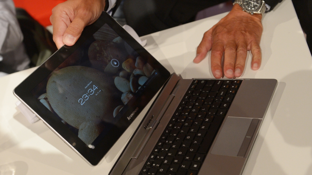Android-Tablet mit abnehmbarer Tastatur (Foto)