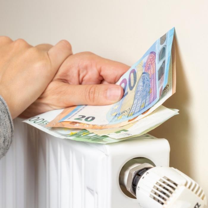 Schock für Verbraucher! Strom und Gas immer teurer