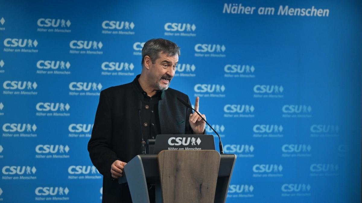 Markus S&ouml;der, CSU-Vorsitzender und bayerischer Ministerpr&auml;sident, gibt eine Pressekonferenz. (Foto)