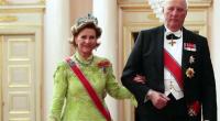 König Harald V. von Norwegen und seine Ehefrau Königin Sonja von Norwegen sind seit 50 Jahren verheiratet - doch um eine Frau aus dem Volk heiraten zu dürfen, musste Harald von Norwegen lange kämpfen.