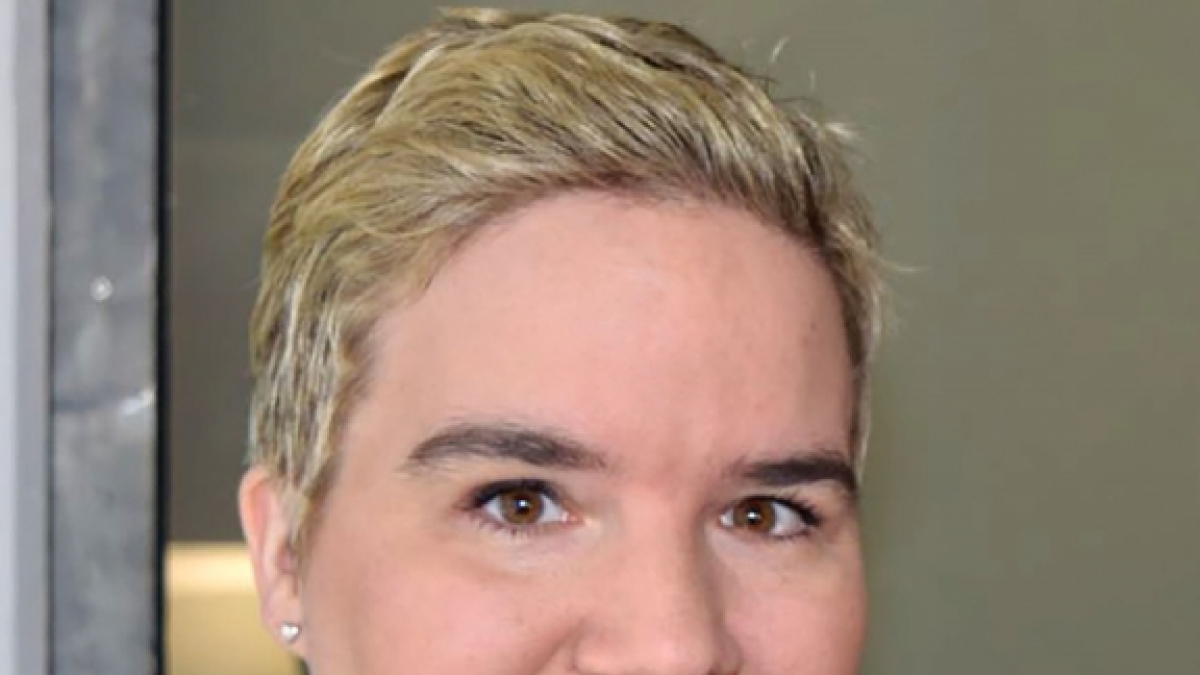 Es geht wieder los! Bereits zum siebten Mal sucht Beate Fischer mithilfe von Vera Int-Veen bei "Schwiegertochter gesucht" nach der großen Liebe. Doch etwas ist dieses Jahr anders... Richtig, Beate ist frisch erblondet! (Foto)
