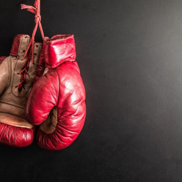 Nach brutalen Kopfschlägen! Boxer (24) nach Boxkampf verstorben