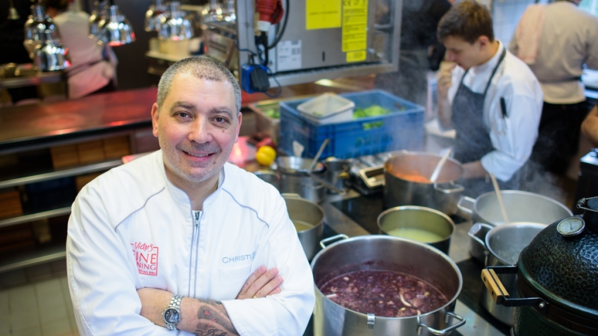 Der Restaurantf&uuml;hrer "Gault-Millau" k&uuml;hrte Christian Bau im Jahr 2017 zum "Koch des Jahres". (Foto)