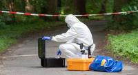 Im Stadtwald Eilenriede in Hannover ist die Leiche eines stadtbekannten Obdachlosen entdeckt worden - der Mann wurde offenbar mit Messerstichen getötet.