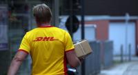 DHL verlangt für eine Empfängerunterschrift künftig 19 Cent.