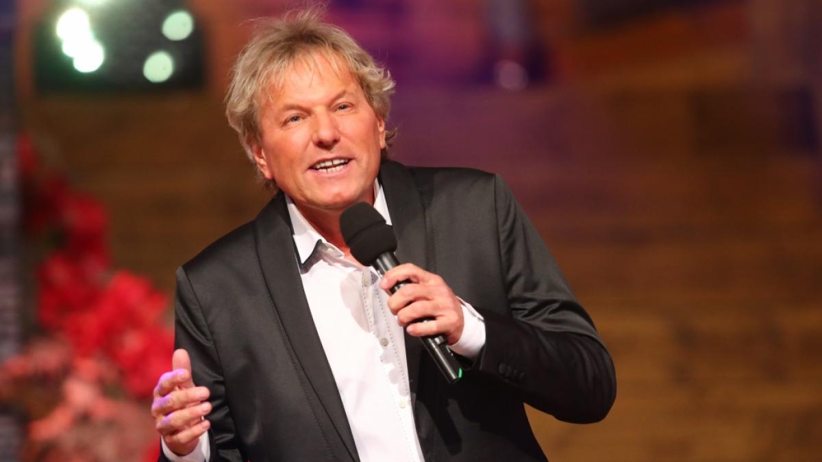 Bernhard Brink muss den Tod eines langj&auml;hrigen Weggef&auml;hrten verkraften. (Foto)