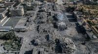 Mehrere zerstörte Gebäude bei Chan Junis. Seit den Hamas-Angriffen bombardiert Israel Ziele im Gazastreifen.