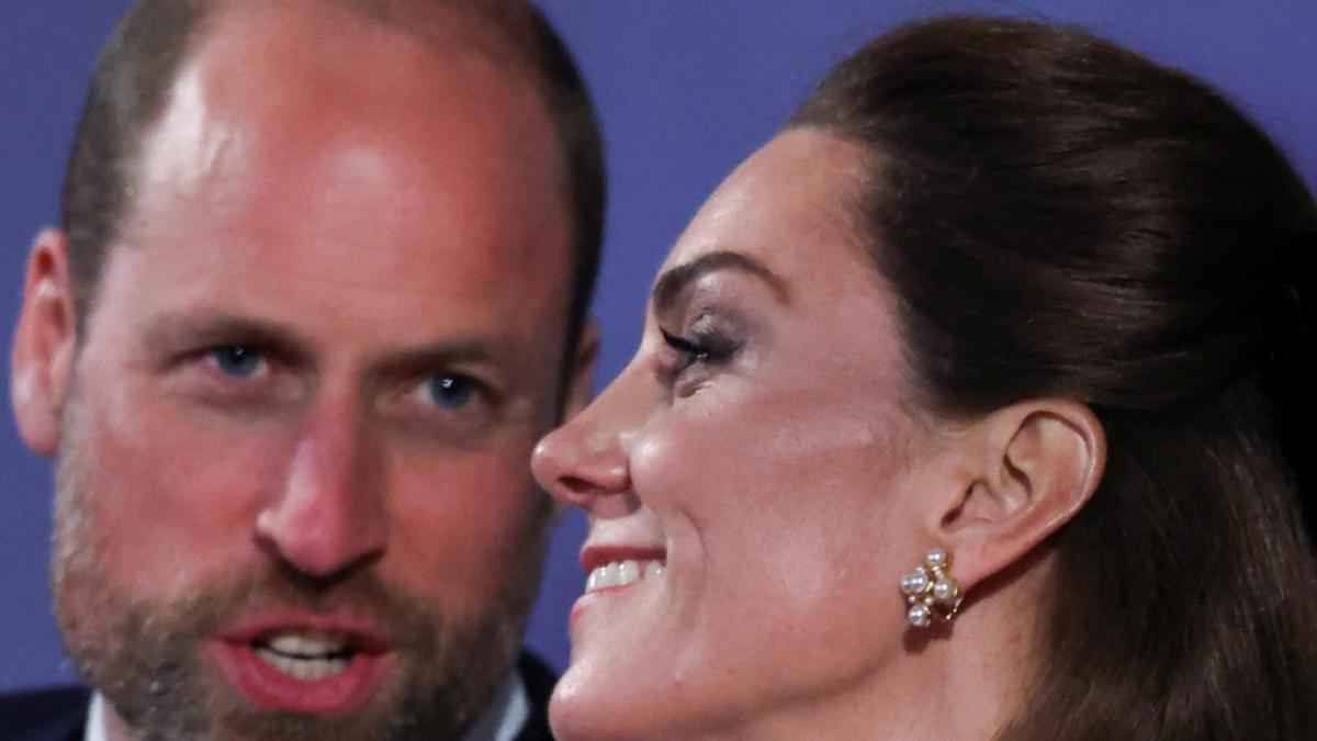 Prinz Williams Herzenswunsch ist wahr geworden: Mit seiner Ehefrau Prinzessin Kate darf der britische Thronfolger Familienzuwachs begr&uuml;&szlig;en. (Foto)