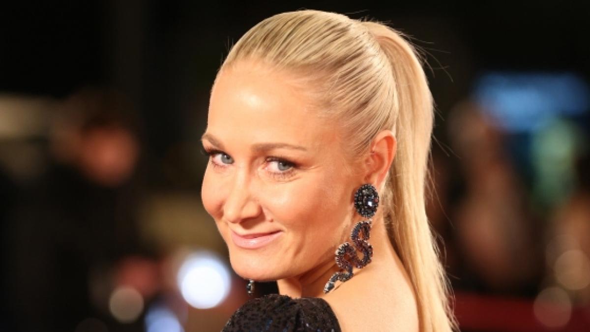 Schauspielerin Janine Kunze (52) gelang mit der Comedy-Serie "Hausmeister Krause" der Durchbruch.&nbsp; (Foto)