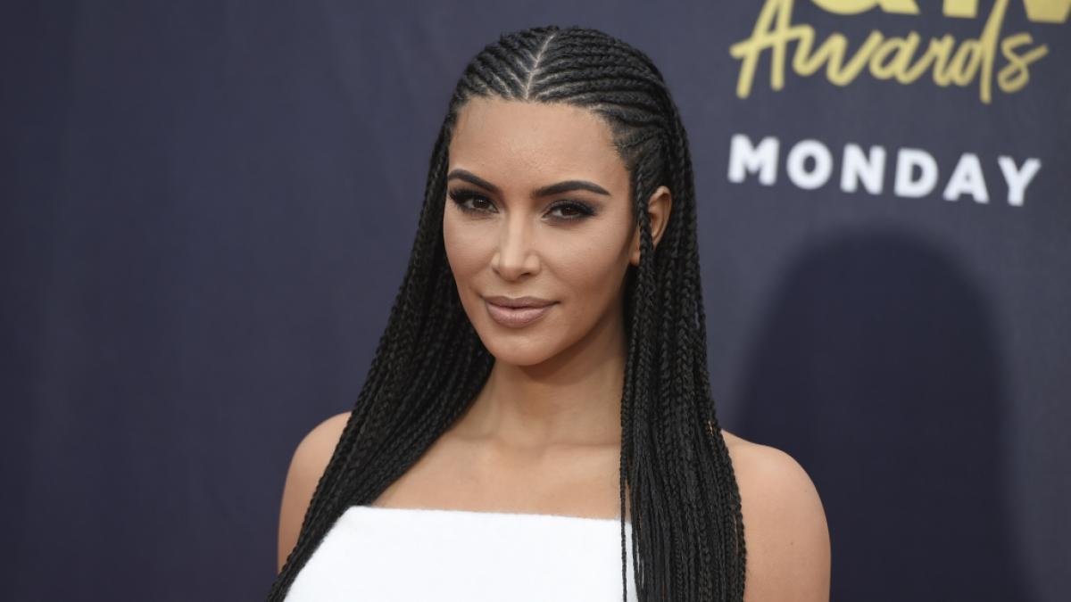 So kennt man Kim Kardashian eigentlich. (Foto)