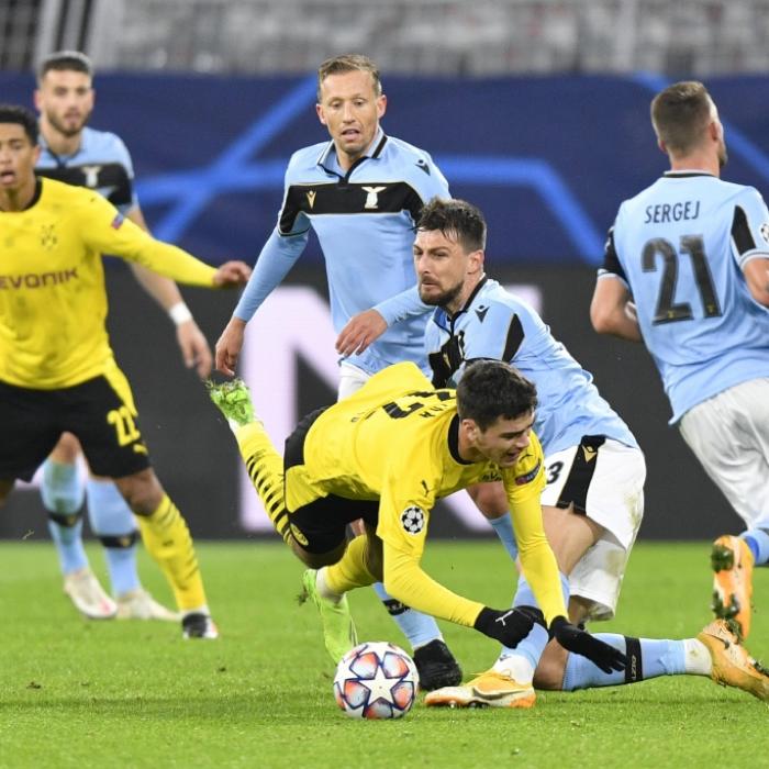 FC Bayern München zieht ins Achtelfinale ein