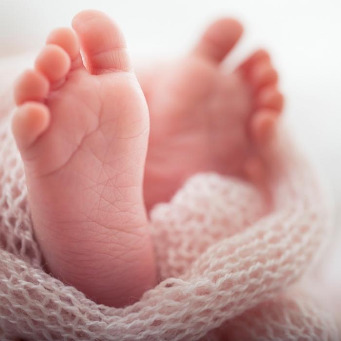 Seltene Krankheit! Baby wächst Schildkrötenpanzer