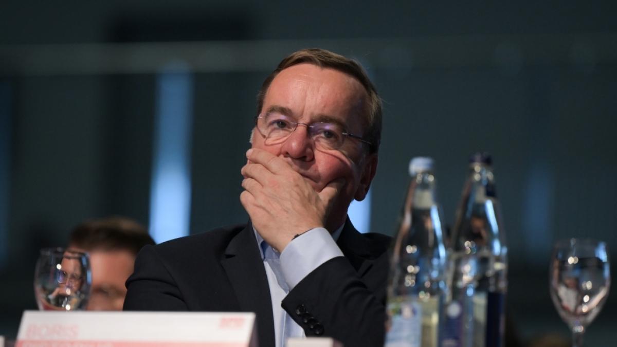 Verteidigungsminister Boris Pistorius (SPD) w&auml;re im Kriegsfall aktuell mit einer Menge Problemen konfrontiert. (Foto)