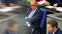 Welche Rentenbeschlüsse fasst die Koalition unter Friedrich Merz (links)?