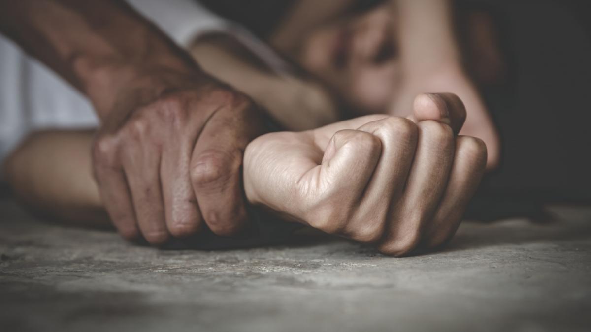 Ein Mann hat eine 12-J&auml;hrige auf einer Bahnhofstoilette missbraucht. (Foto)