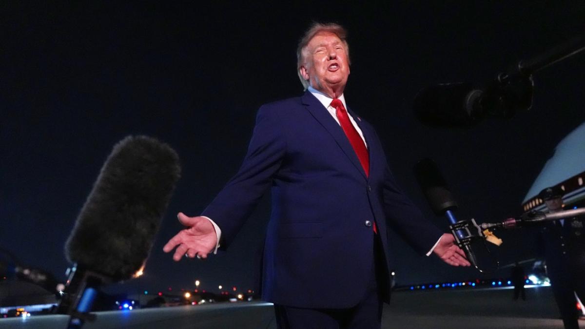 Donald Trump tr&auml;umt offenbar davon, dass an jedem Geb&auml;ude sein Name steht. (Foto)