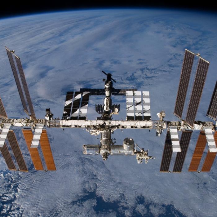 Seltsame Aufnahmen! UFO-Alarm auf der ISS?