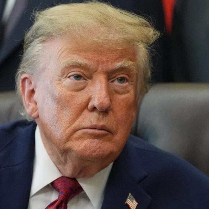 Während Trump noch redet, laufen ihm die Zuschauer davon