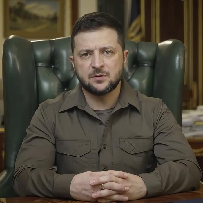 Bizarre Theorie im Netz! Spielt DIESER Royal den Ukraine-Präsidenten?