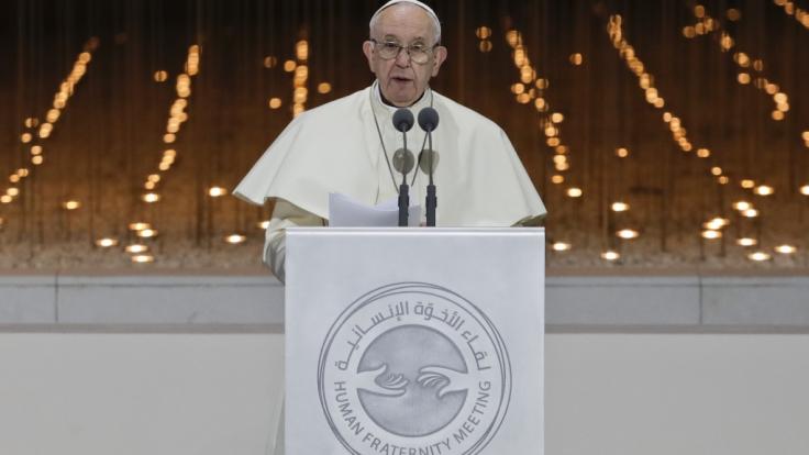 Papst Franziskus hat zum Thema sexueller Missbrauch von Nonnen Stellung bezogen.
