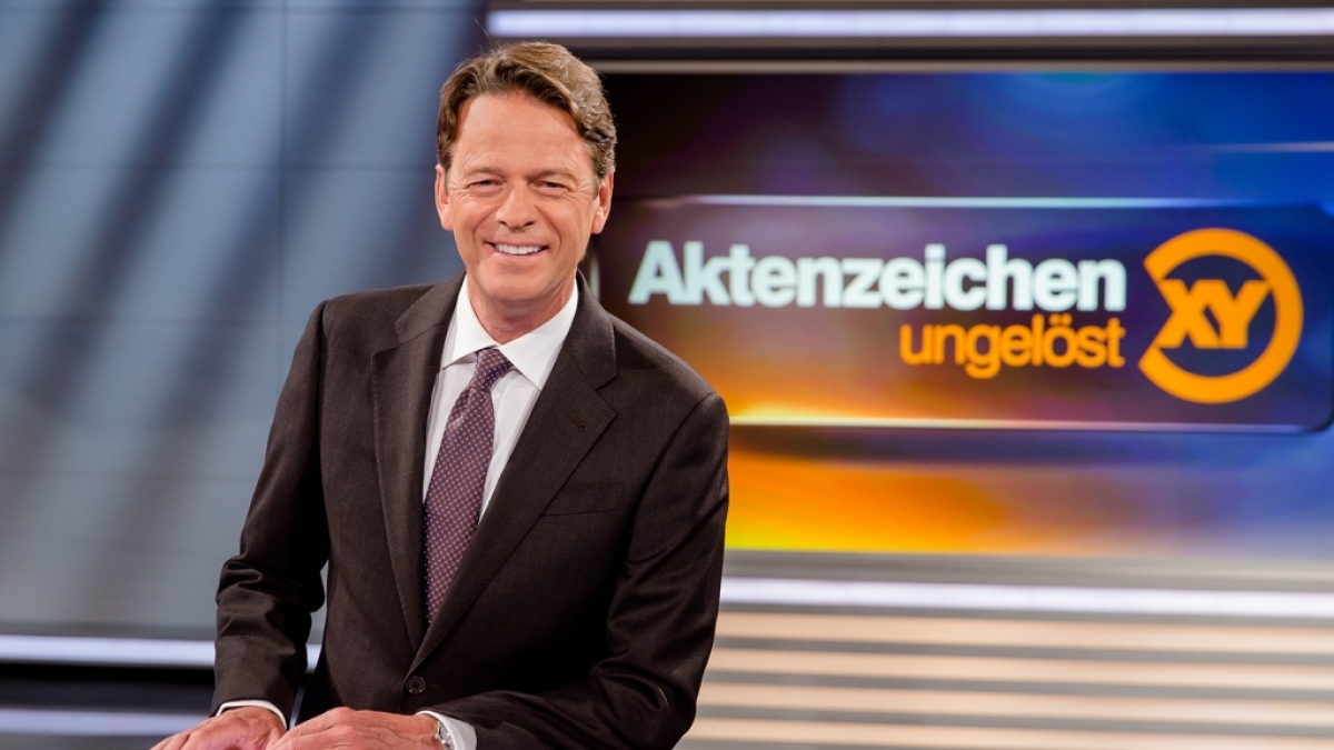 "Aktenzeichen XY... ungel&ouml;st"-Moderator Rudi Cerne bittet wieder um Ihre Mithilfe. (Foto)