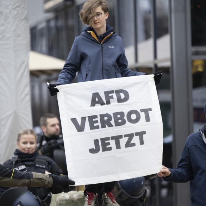 Wann und wo gibt's am heutigen Donnerstag Demos gegen AfD, Hass und Rechtsruck?