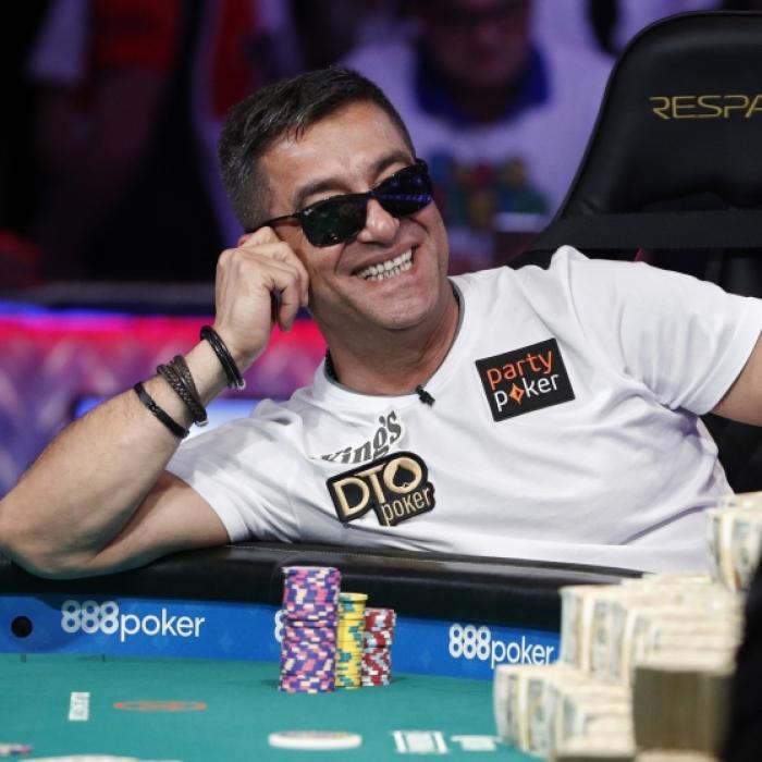 Im wahren Leben ist SIE der Hauptgewinn des Poker-Weltmeisters